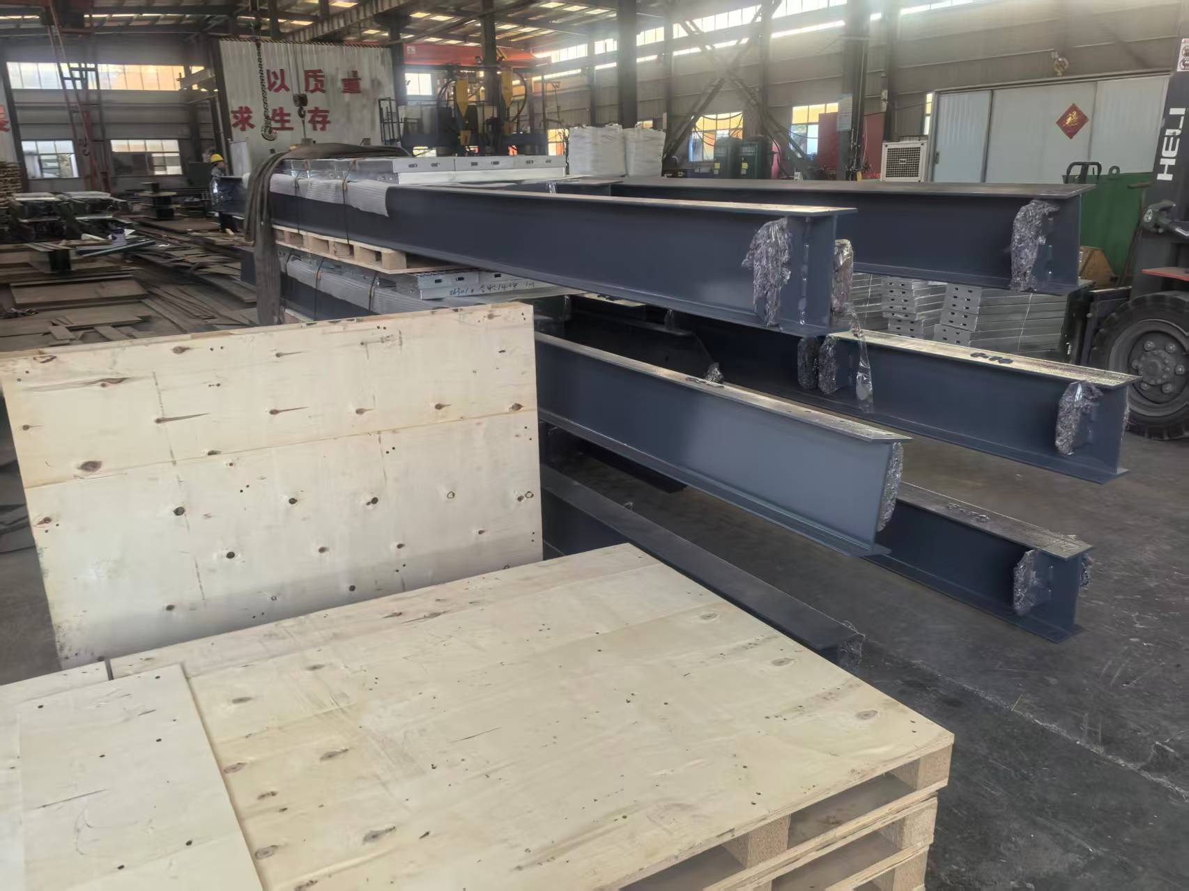 Liweiyuan Steel Structure saa päätökseen teräsrakenteiden varastoviennin Norjaan, toimitetaan pian